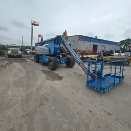 2016 Genie ZX-135 Articulating Boom Lift