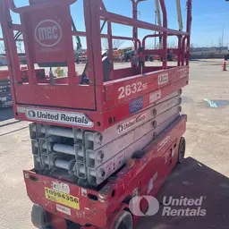 2019 MEC 2632SE Scissor Lift