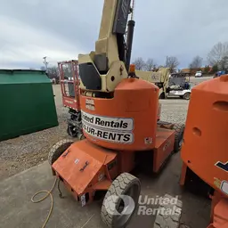 2017 JLG E400AJPN Articulating Boom Lift