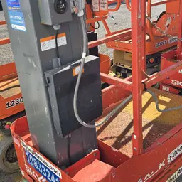 2018 Skyjack SJ12 Self-Propelled One-Person Lift