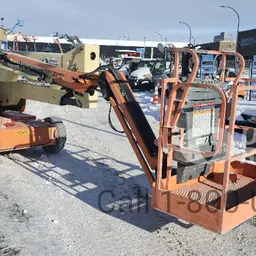2017 JLG E450AJ Articulating Boom Lift