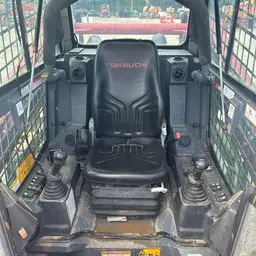 2019 Takeuchi TL12V2-CR Track Loader