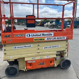 2017 JLG 2632ES Scissor Lift