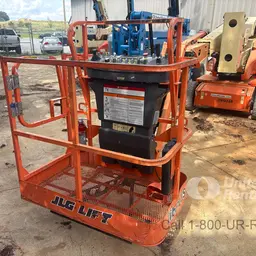 2018 JLG E400AJPN Articulating Boom Lift