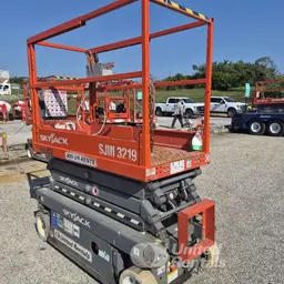 2017 Skyjack SJIII3219 Scissor Lift