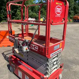 2019 MEC MICRO 19 Scissor Lift