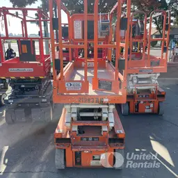 2018 Snorkel S3219E Scissor Lift