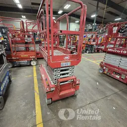 2019 MEC MICRO 19 Scissor Lift