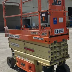 2017 JLG 2632ES Scissor Lift