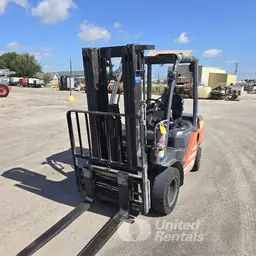 2020 Toyota 8FDU25 Warehouse Forklift