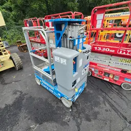 2019 Genie GR-15 Self-Propelled One-Person Lift