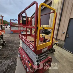 2018 MEC MICRO 19 Scissor Lift