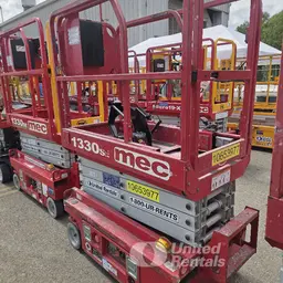 2017 MEC 1330SE Scissor Lift