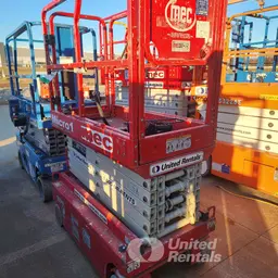 2019 MEC MICRO 19 Scissor Lift