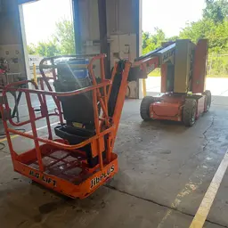 2018 JLG E300AJP Articulating Boom Lift