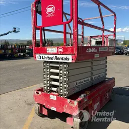 2017 MEC 4046SE Scissor Lift