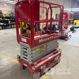 2020 MEC MICRO 19 Scissor Lift