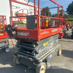 2020 Skyjack SJ4732 Scissor Lift
