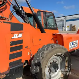 2018 SKYTRAK 6042 Forklift