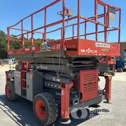 2016 Skyjack SJ8841RT Rough Terrain Scissor Lift