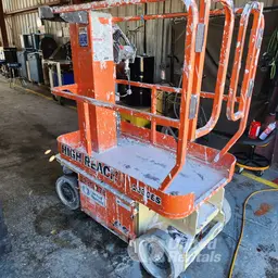 2019 JLG 1230ES Self-Propelled One-Person Lift