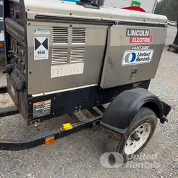 2021 Lincoln Electric VANTAGE 322 Welder