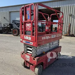 2018 MEC 1930SE Scissor Lift