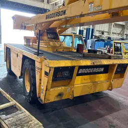 2014 Broderson IC-250-3D