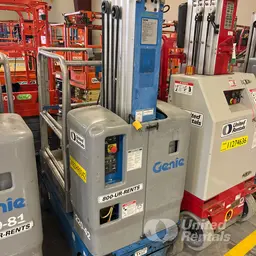 2016 Genie GR-20 Self-Propelled One-Person Lift