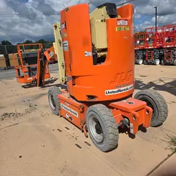2018 JLG E300AJP Articulating Boom Lift