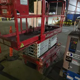 2019 MEC MICRO 19 Scissor Lift