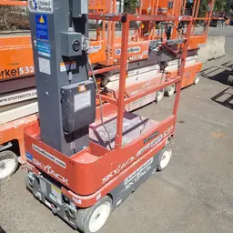 2018 Skyjack SJ12 Self-Propelled One-Person Lift