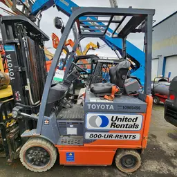2019 Toyota 8FBCU25 Warehouse Forklift