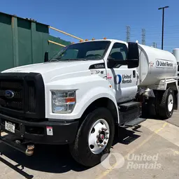 2019 Ford F-750 Water Truck