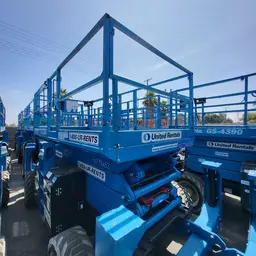 2018 Genie GS-4390 RT Rough Terrain Scissor Lift