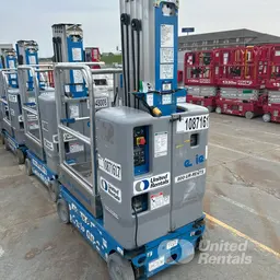 2018 Genie GR-20 Self-Propelled One-Person Lift