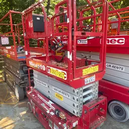 2019 MEC MICRO 19 Scissor Lift