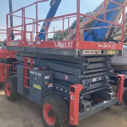2018 Skyjack SJ8841RT Rough Terrain Scissor Lift