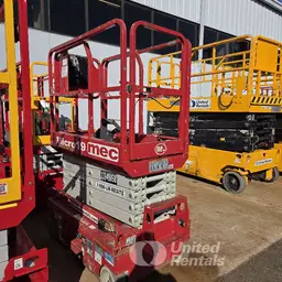 2019 MEC MICRO 19 Scissor Lift