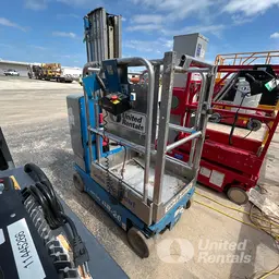 2018 Genie GR-20 Self-Propelled One-Person Lift