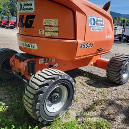 2018 JLG 450AJ Articulating Boom Lift