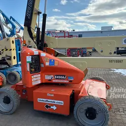 2018 JLG E450AJ Articulating Boom Lift