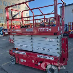 2017 MEC 4046SE Scissor Lift