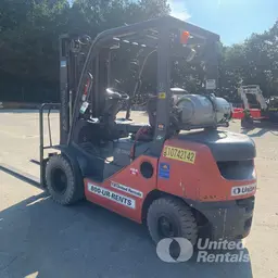 2018 Toyota 8FGU30 Forklift