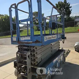 2018 Genie GS-3246 Scissor Lift