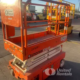 2018 Snorkel S3219E Scissor Lift