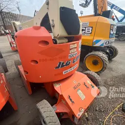 2016 JLG E400AJPN Articulating Boom Lift