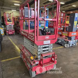 2018 MEC MICRO 19 Scissor Lift