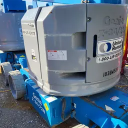 2015 Genie Z-34/22N Articulating Boom Lift