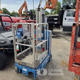 2017 Genie GR-20 Self-Propelled One-Person Lift